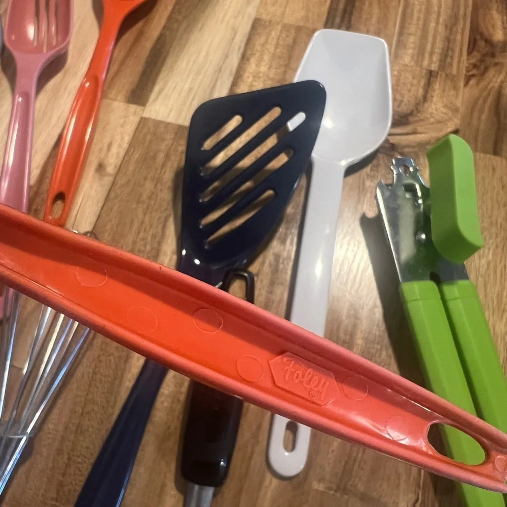 Vintage Melamine Kitchen Serving Utensils plus